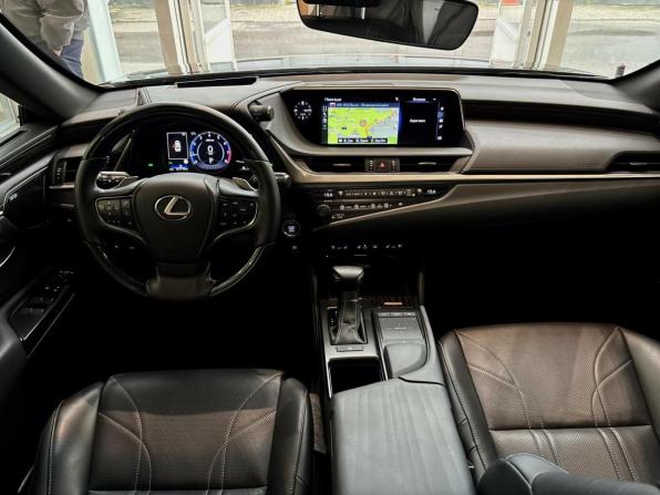 Lexus ES VII с пробегом 2020 года, цена 3 999 000 рублей, 137769 км, седан, Автокод Объявления