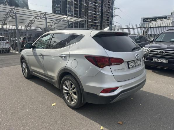 Hyundai Santa Fe III Рестайлинг с пробегом 2018 года, цена 2 399 000 рублей, 75557 км, внедорожник, Автокод Объявления