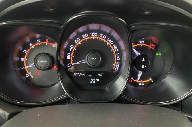 Lada (ВАЗ) Vesta I с пробегом 2021 года, цена 903 000 рублей, 207244 км, седан, Автокод Объявления