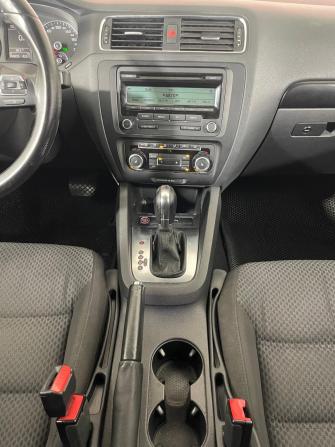 Volkswagen Jetta VI с пробегом 2011 года, цена 998 000 рублей, 150235 км, седан, Автокод Объявления