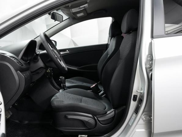 Hyundai Solaris I Рестайлинг с пробегом 2015 года, цена 1 100 000 рублей, 133049 км, седан, Автокод Объявления