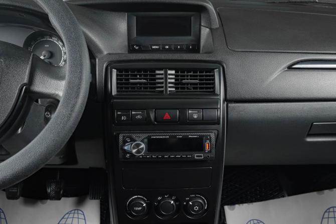 Lada (ВАЗ) Priora I Рестайлинг с пробегом 2014 года, цена 569 000 рублей, 266000 км, седан, Автокод Объявления