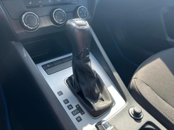 Skoda Octavia III (A7) Рестайлинг с пробегом 2018 года, цена 1 861 500 рублей, 88423 км, лифтбек, Автокод Объявления