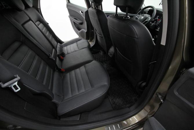 Renault Arkana I с пробегом 2019 года, цена 1 548 000 рублей, 97264 км, внедорожник, Автокод Объявления
