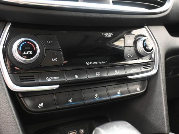 Hyundai Santa Fe IV с пробегом 2018 года, цена 3 099 900 рублей, 145185 км, внедорожник, Автокод Объявления