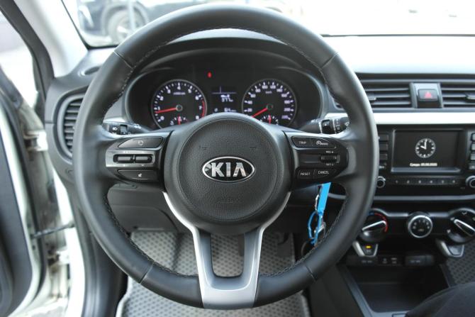 Kia Rio IV с пробегом 2020 года, цена 1 390 000 рублей, 78000 км, седан, Автокод Объявления