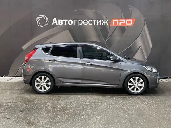 Hyundai Solaris I с пробегом 2012 года, цена 725 000 рублей, 164782 км, хэтчбек, Автокод Объявления