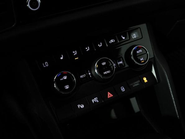 Skoda Kodiaq I с пробегом 2017 года, цена 1 859 585 рублей, 246253 км, внедорожник, Автокод Объявления