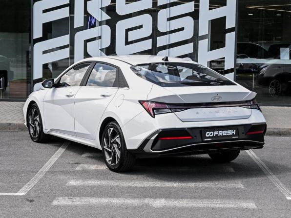Hyundai Elantra VII (CN7) Рестайлинг с пробегом 2024 года, цена 2 619 999 рублей, 847 км, седан, Автокод Объявления