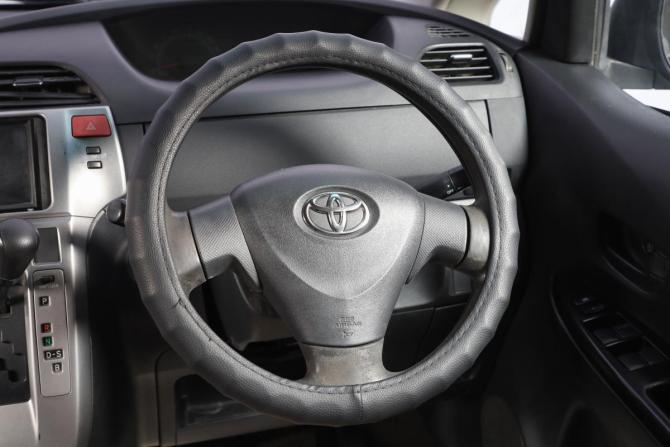 Toyota Ractis I с пробегом 2010 года, цена 949 000 рублей, 105000 км, хэтчбек, Автокод Объявления