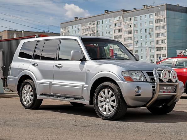 Mitsubishi Pajero III Рестайлинг с пробегом 2004 года, цена 1 099 000 рублей, 275800 км, внедорожник, Автокод Объявления