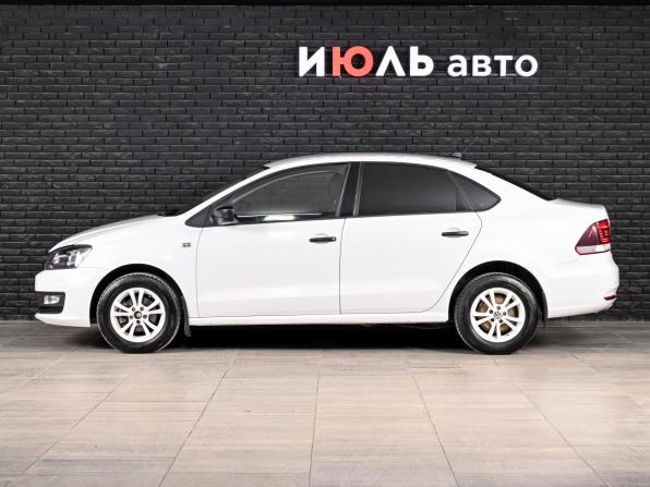 Volkswagen Polo V Рестайлинг с пробегом 2018 года, цена 1 150 000 рублей, 102282 км, седан, Автокод Объявления
