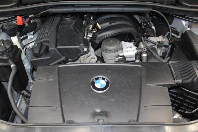 BMW 3 серии V (E90/E91/E92/E93) Рестайлинг с пробегом 2011 года, цена 999 000 рублей, 250000 км, седан, Автокод Объявления
