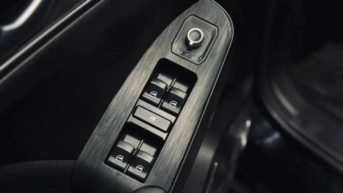 Haval Jolion I Рестайлинг с пробегом 2025 года, цена 2 230 000 рублей, 26206 км, внедорожник, Автокод Объявления