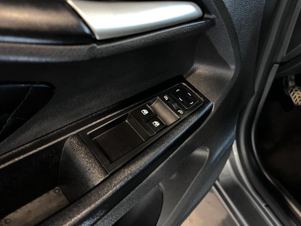 Lada (ВАЗ) Vesta I с пробегом 2019 года, цена 1 045 000 рублей, 65689 км, седан, Автокод Объявления