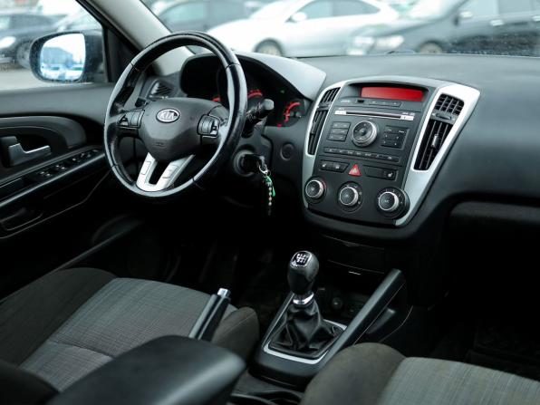 Kia Ceed I Рестайлинг с пробегом 2011 года, цена 759 000 рублей, 162910 км, хэтчбек, Автокод Объявления