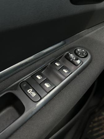 Peugeot 3008 I с пробегом 2011 года, цена 855 000 рублей, 142892 км, внедорожник, Автокод Объявления