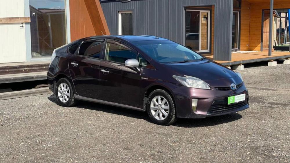 Toyota Prius III Рестайлинг (XW30) Санкт-Петербург  - изображение 3