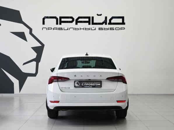 Skoda Octavia IV (A8) с пробегом 2021 года, цена 2 189 900 рублей, 157000 км, лифтбек, Автокод Объявления