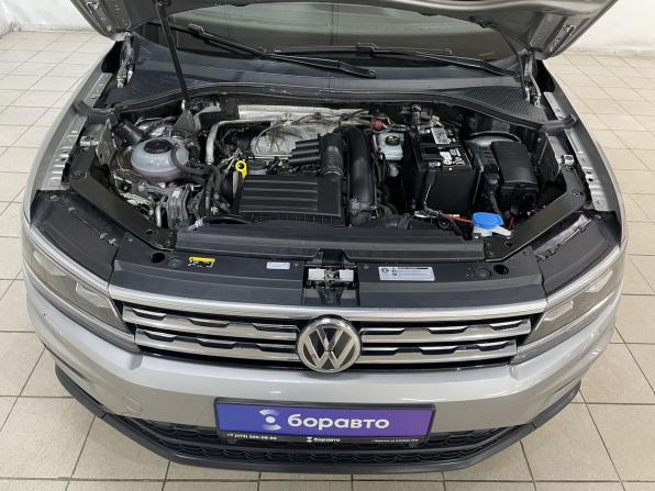 Volkswagen Tiguan II с пробегом 2018 года, цена 2 749 000 рублей, 51376 км, внедорожник, Автокод Объявления