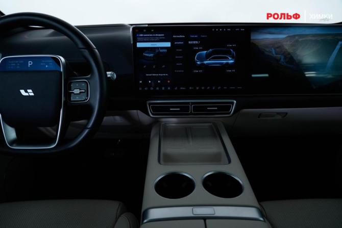 Li Auto (Lixiang) L7 I Рестайлинг с пробегом 2024 года, цена 6 990 000 рублей, 27500 км, внедорожник, Автокод Объявления