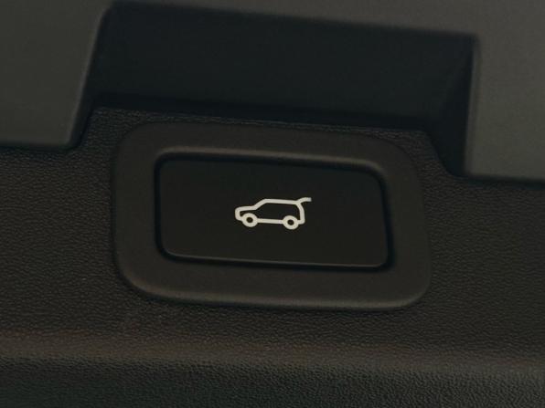 Land Rover Discovery V с пробегом 2017 года, цена 3 199 000 рублей, 167000 км, внедорожник, Автокод Объявления