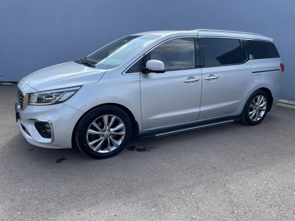 Kia Carnival III с пробегом 2019 года, цена 2 877 000 рублей, 180306 км, минивэн, Автокод Объявления