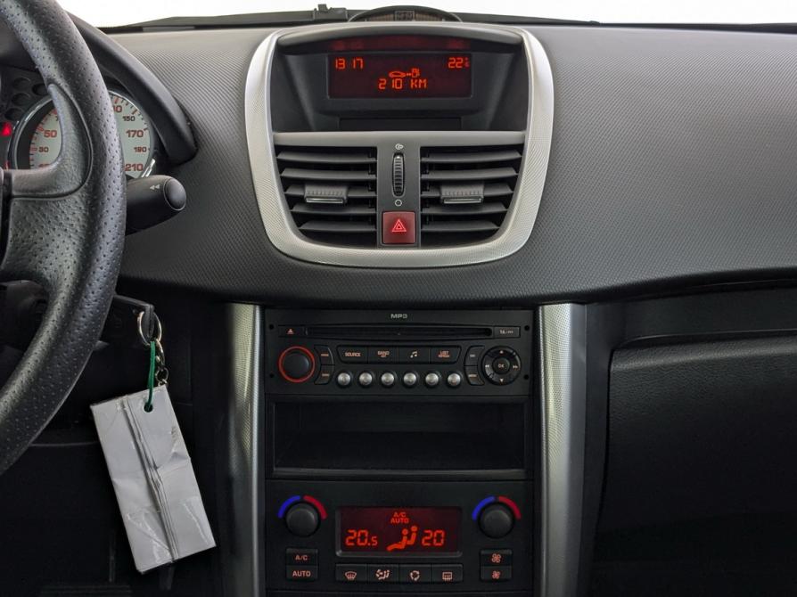Peugeot 207 I Москва  - изображение 15