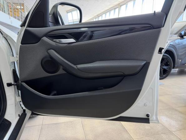 BMW X1 I (E84) с пробегом 2011 года, цена 1 100 000 рублей, 255000 км, внедорожник, Автокод Объявления