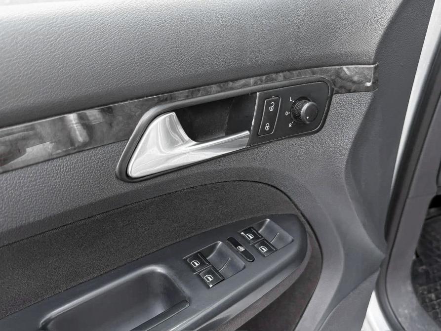 Volkswagen Touran I Рестайлинг Курган  - изображение 17