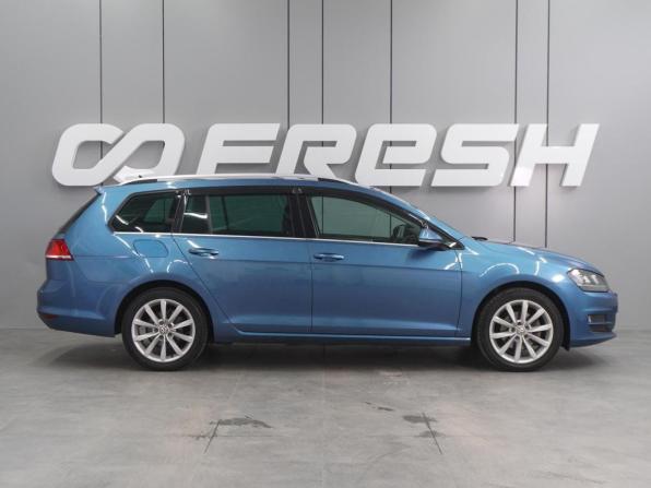 Volkswagen Golf VII Рестайлинг с пробегом 2017 года, цена 1 537 000 рублей, 73433 км, универсал, Автокод Объявления
