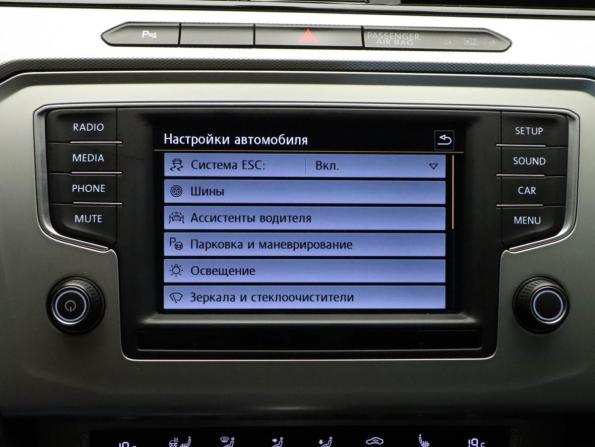 Volkswagen Passat B8 с пробегом 2015 года, цена 1 450 000 рублей, 216254 км, седан, Автокод Объявления
