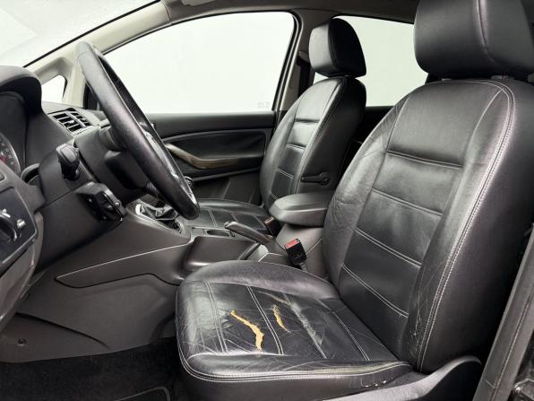 Ford C-MAX I Рестайлинг с пробегом 2007 года, цена 450 000 рублей, 322698 км, компактвэн, Автокод Объявления