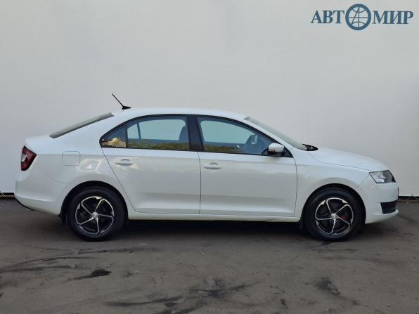 Skoda Rapid I Рестайлинг с пробегом 2017 года, цена 1 250 000 рублей, 127850 км, лифтбек, Автокод Объявления
