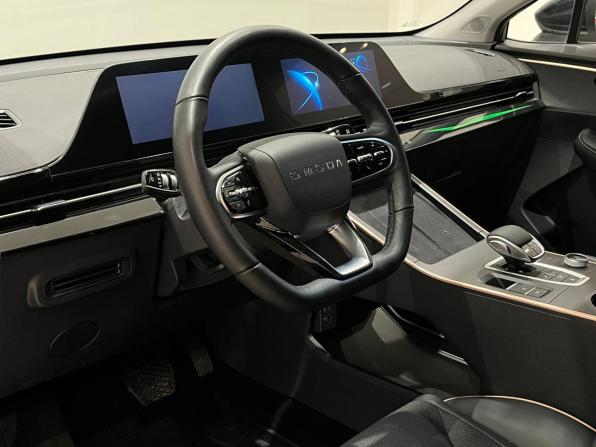 Omoda C5 I с пробегом 2023 года, цена 1 680 000 рублей, 15496 км, внедорожник, Автокод Объявления
