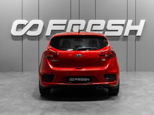 Kia Ceed II Рестайлинг с пробегом 2016 года, цена 990 000 рублей, 170305 км, хэтчбек, Автокод Объявления