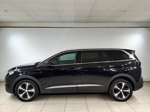 Peugeot 5008 II Рестайлинг с пробегом 2018 года, цена 2 170 000 рублей, 93968 км, внедорожник, Автокод Объявления