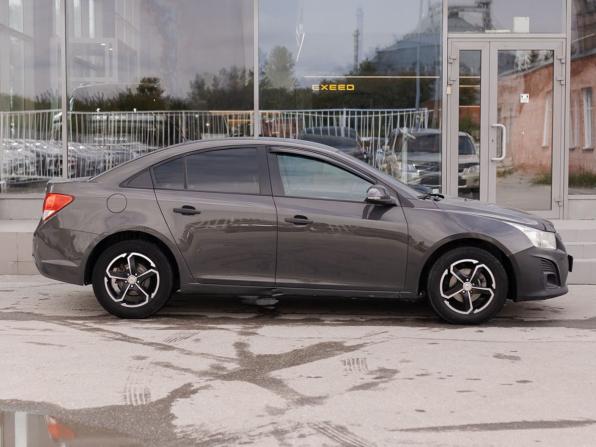 Chevrolet Cruze I Рестайлинг с пробегом 2014 года, цена 700 000 рублей, 260025 км, седан, Автокод Объявления