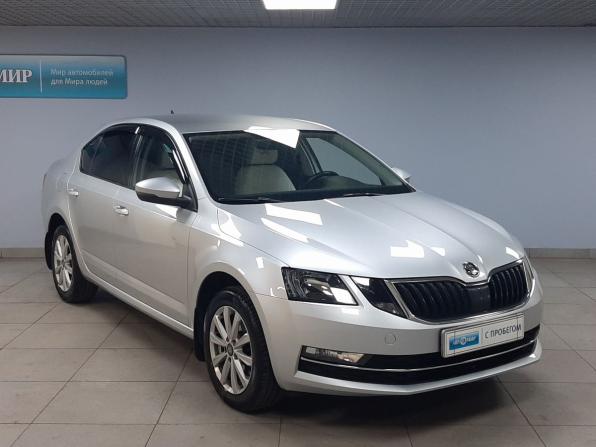 Skoda Octavia III (A7) Рестайлинг с пробегом 2017 года, цена 1 579 000 рублей, 122545 км, лифтбек, Автокод Объявления