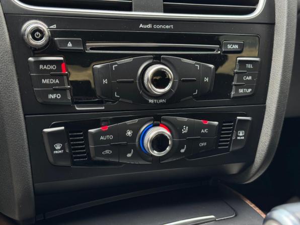 Audi A4 IV (B8) Рестайлинг с пробегом 2015 года, цена 1 450 000 рублей, 152554 км, седан, Автокод Объявления
