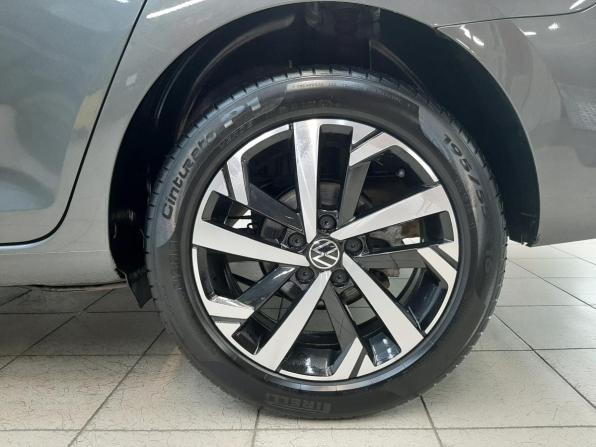 Volkswagen Polo VI с пробегом 2021 года, цена 1 730 000 рублей, 88983 км, лифтбек, Автокод Объявления