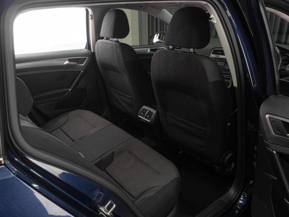 Volkswagen Golf VII с пробегом 2014 года, цена 1 100 000 рублей, 182345 км, универсал, Автокод Объявления