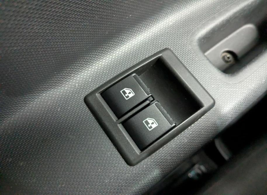 Renault Logan II Рестайлинг Санкт-Петербург  - изображение 29
