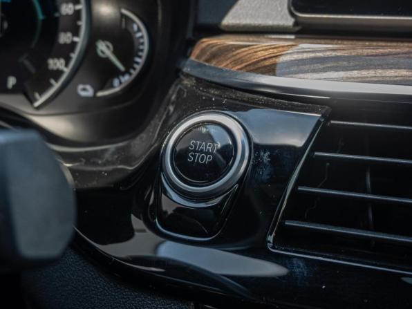 BMW 5 серии VII (G30/G31/G38) с пробегом 2019 года, цена 3 200 000 рублей, 104968 км, седан, Автокод Объявления