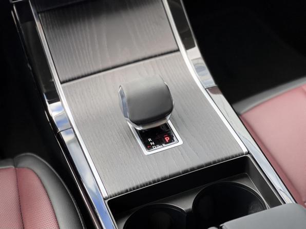 Новый Land Rover Range Rover Evoque II Рестайлинг 2025 года, цена 5 690 000 рублей, внедорожник, Автокод Объявления
