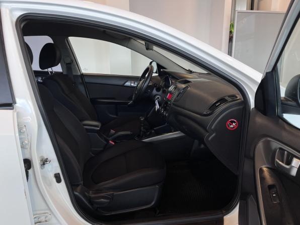 Kia Cerato II с пробегом 2010 года, цена 595 000 рублей, 264138 км, седан, Автокод Объявления