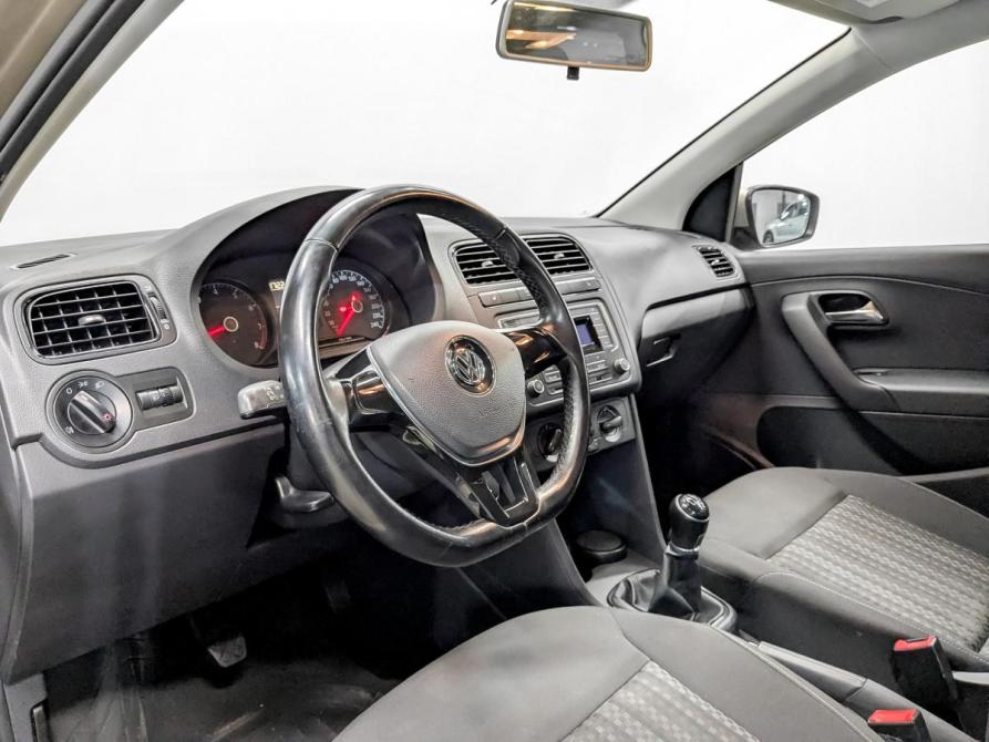 Volkswagen Polo V Рестайлинг Санкт-Петербург  - изображение 16