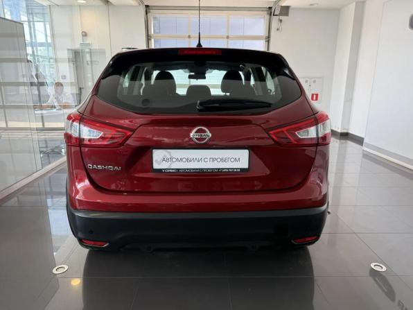 Nissan Qashqai II с пробегом 2016 года, цена 1 729 000 рублей, 97703 км, внедорожник, Автокод Объявления