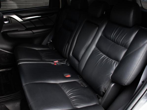 Mitsubishi Pajero Sport III с пробегом 2018 года, цена 2 649 000 рублей, 232571 км, внедорожник, Автокод Объявления