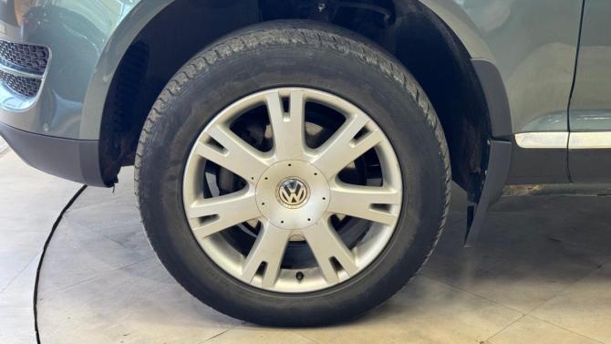 Volkswagen Touareg I Рестайлинг с пробегом 2008 года, цена 949 000 рублей, 309931 км, внедорожник, Автокод Объявления
